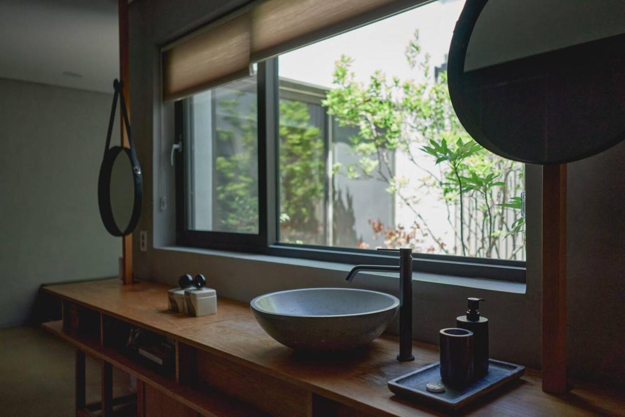 Bed and Breakfast Scenery After Rain Yangyang Exterior foto